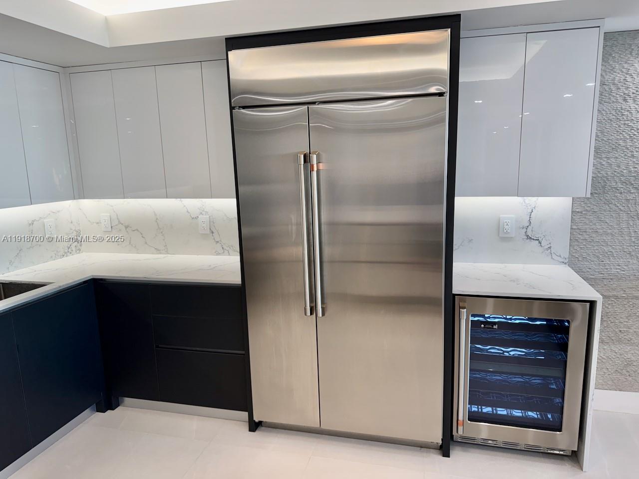 900 Bay Dr #524, Miami Beach FL 33141
