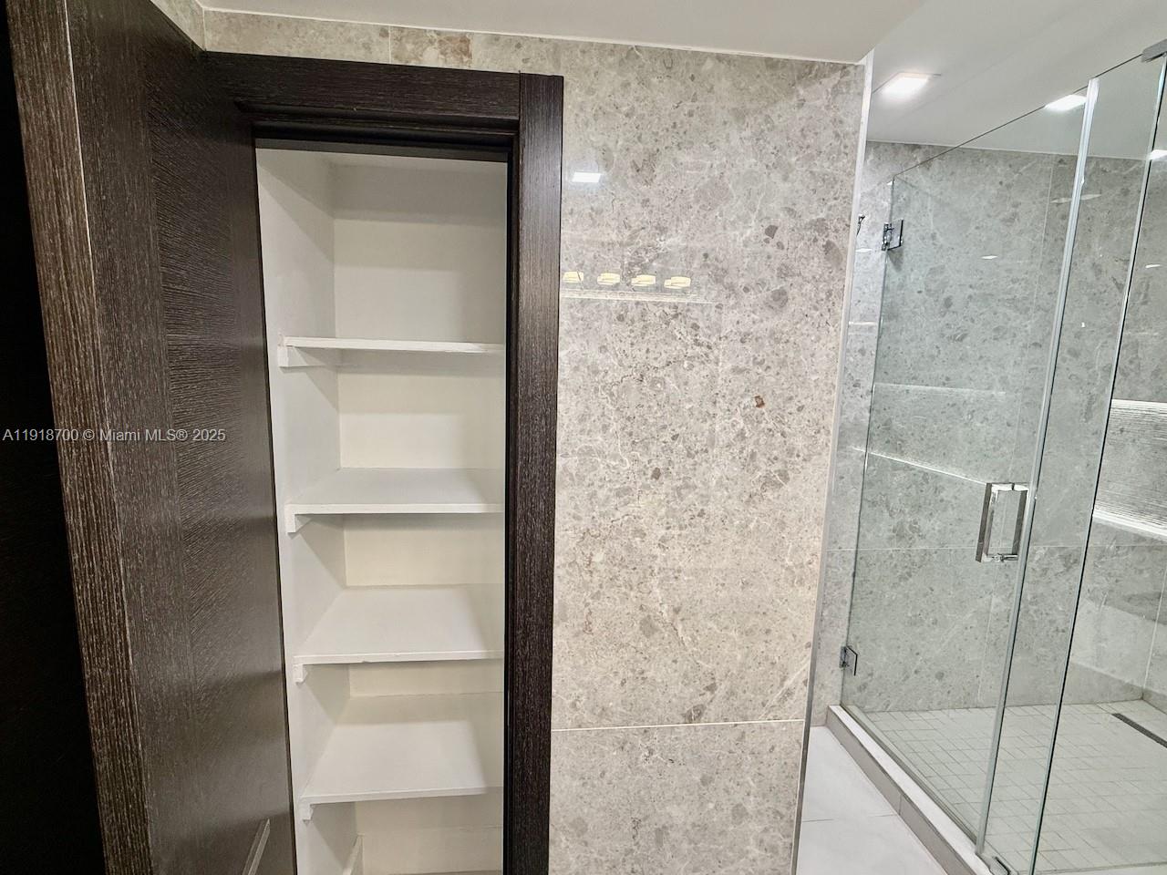 900 Bay Dr #524, Miami Beach FL 33141