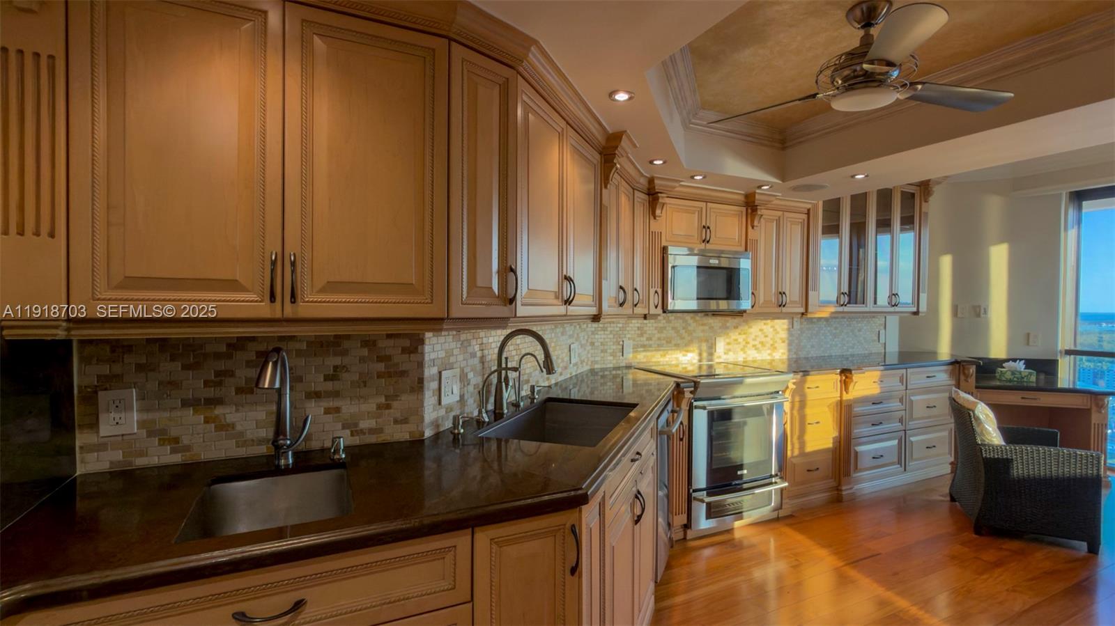 2000 Island Blvd #3004, Aventura FL 33160