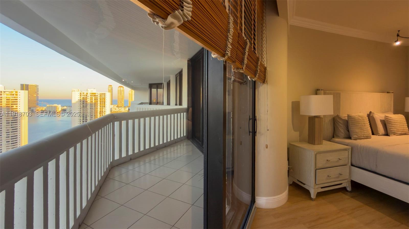 2000 Island Blvd #3004, Aventura FL 33160