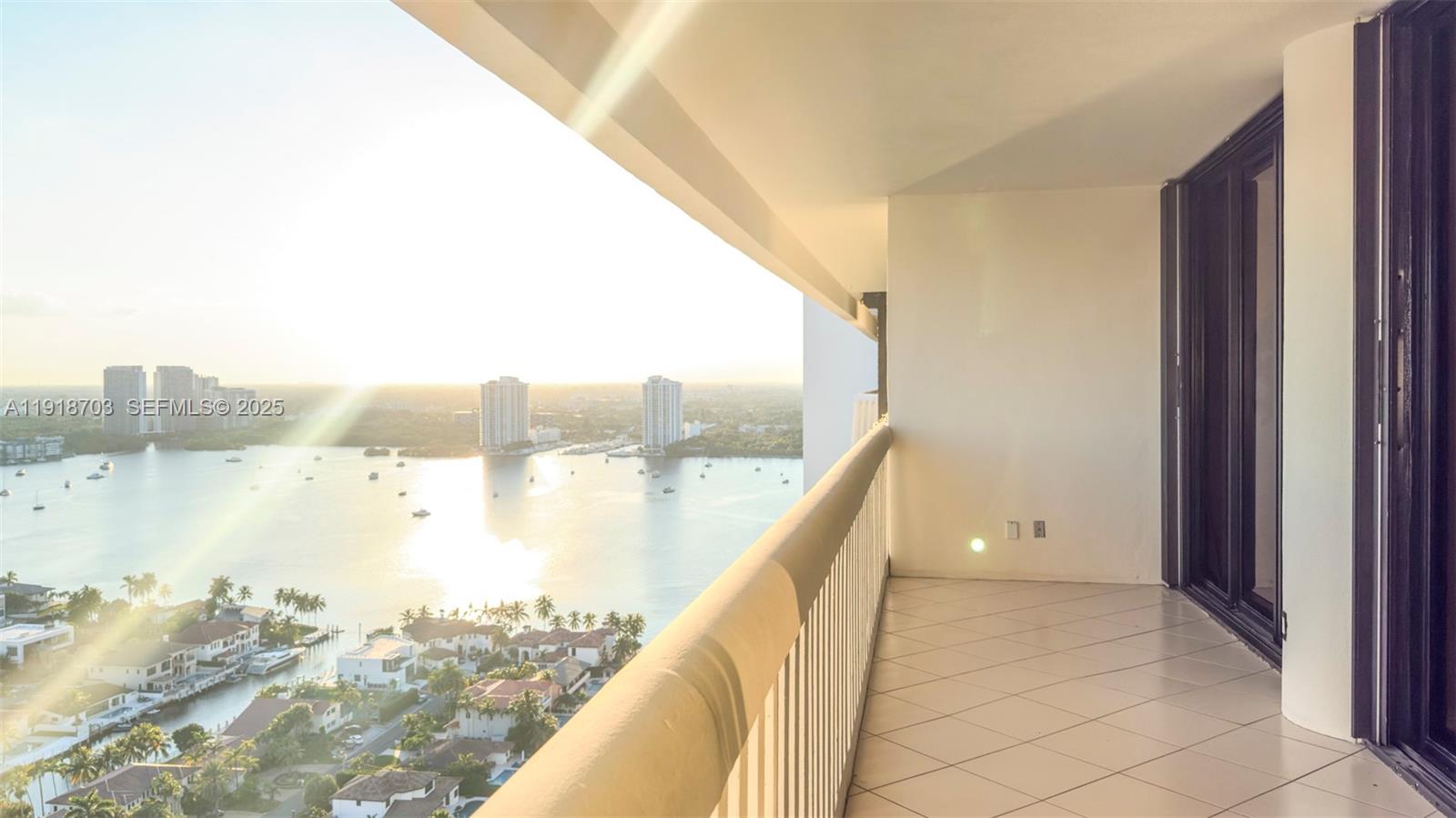 2000 Island Blvd #3004, Aventura FL 33160