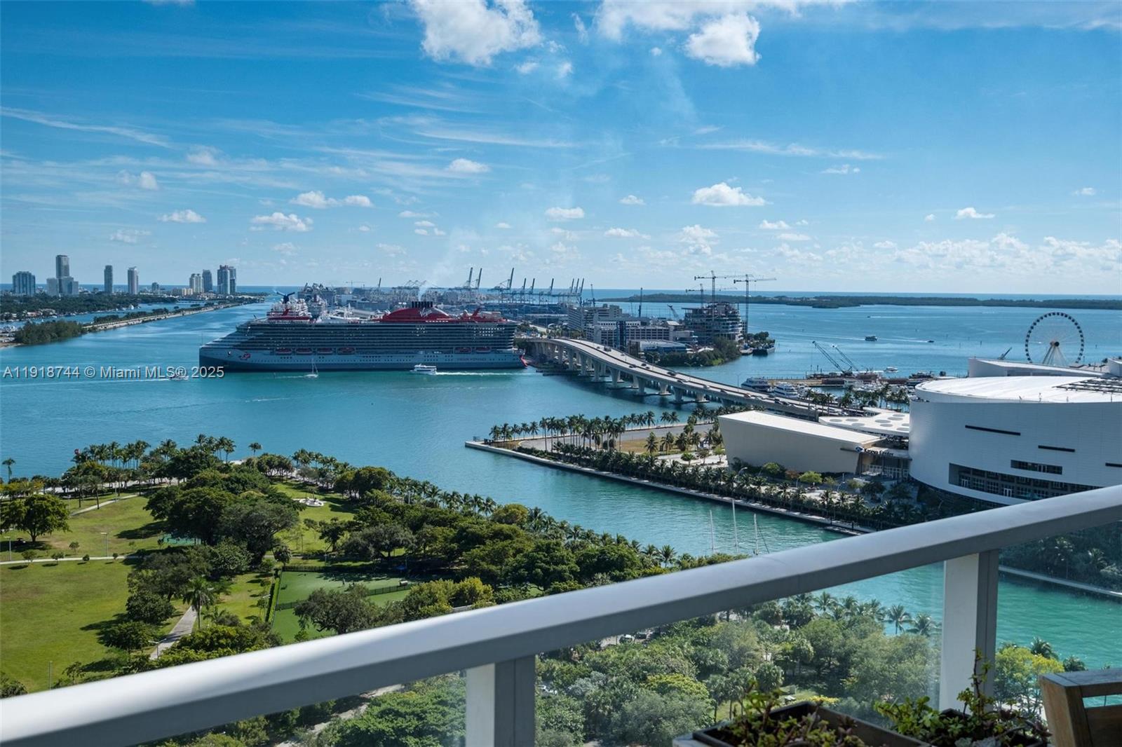 1040 Biscayne Blvd #2203, Miami FL 33132