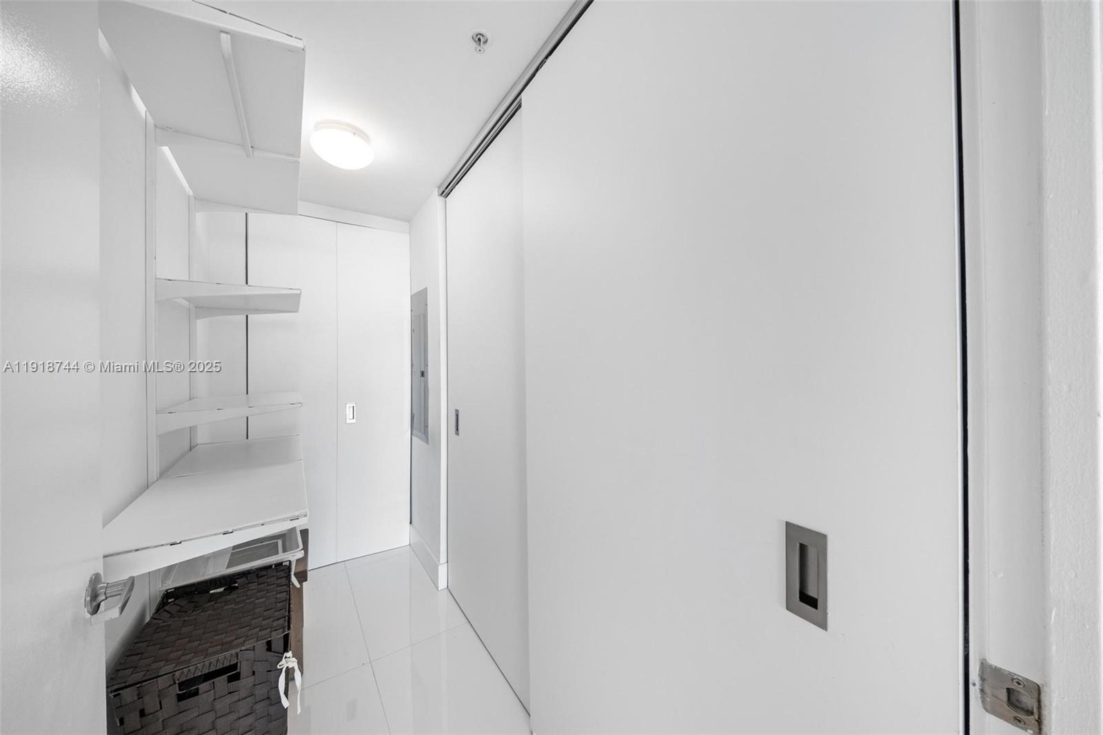1040 Biscayne Blvd #2203, Miami FL 33132