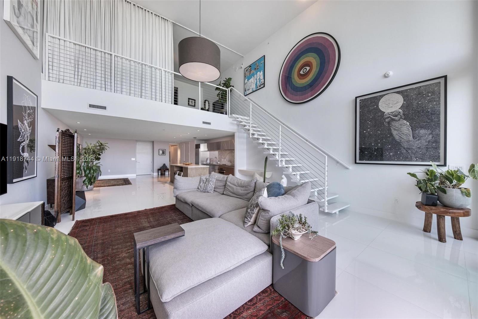 1040 Biscayne Blvd #2203, Miami FL 33132