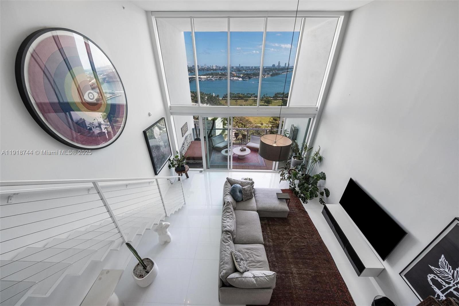 1040 Biscayne Blvd #2203, Miami FL 33132