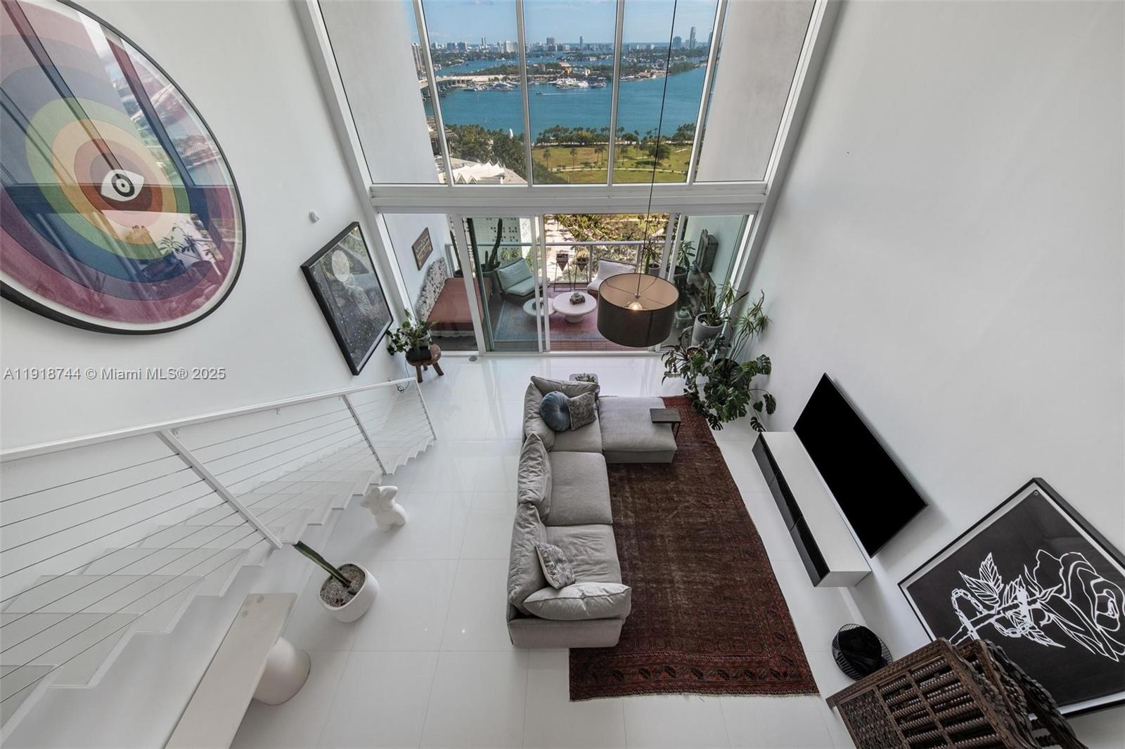 1040 Biscayne Blvd #2203, Miami FL 33132