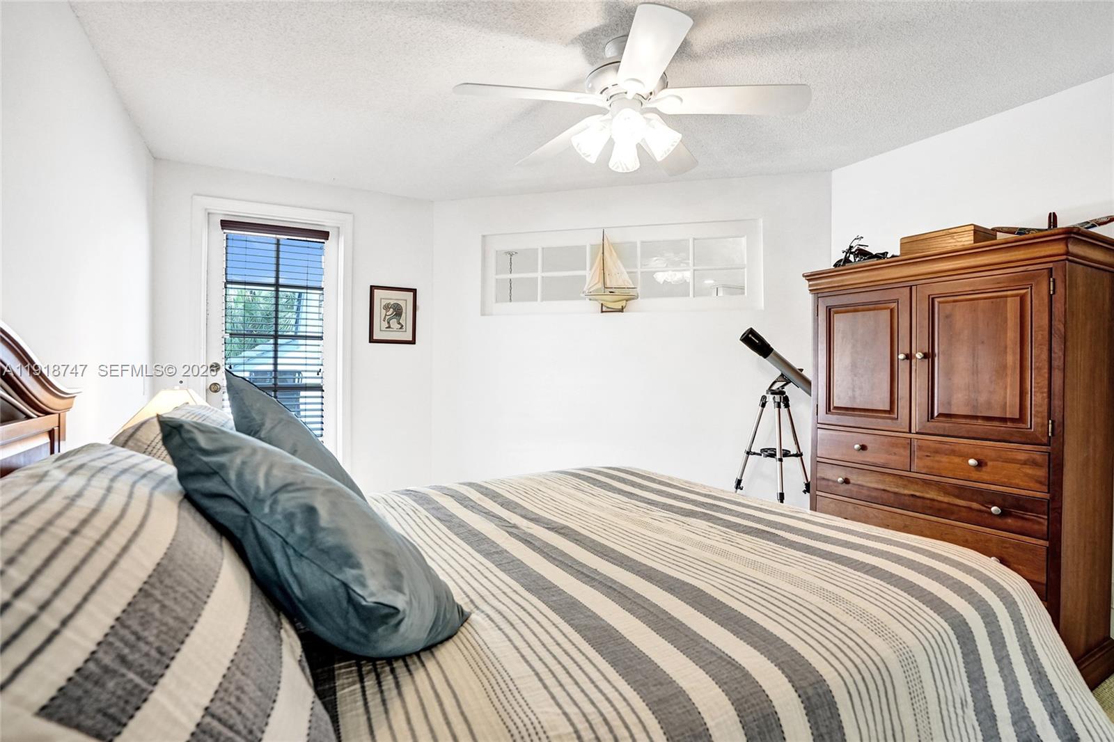 1140 Sand Drift Way #B, West Palm Beach FL 33411