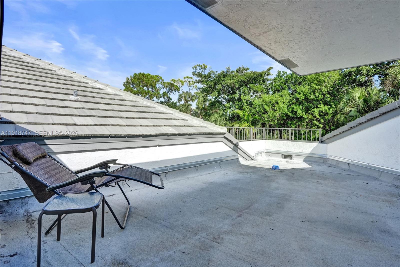 1140 Sand Drift Way #B, West Palm Beach FL 33411