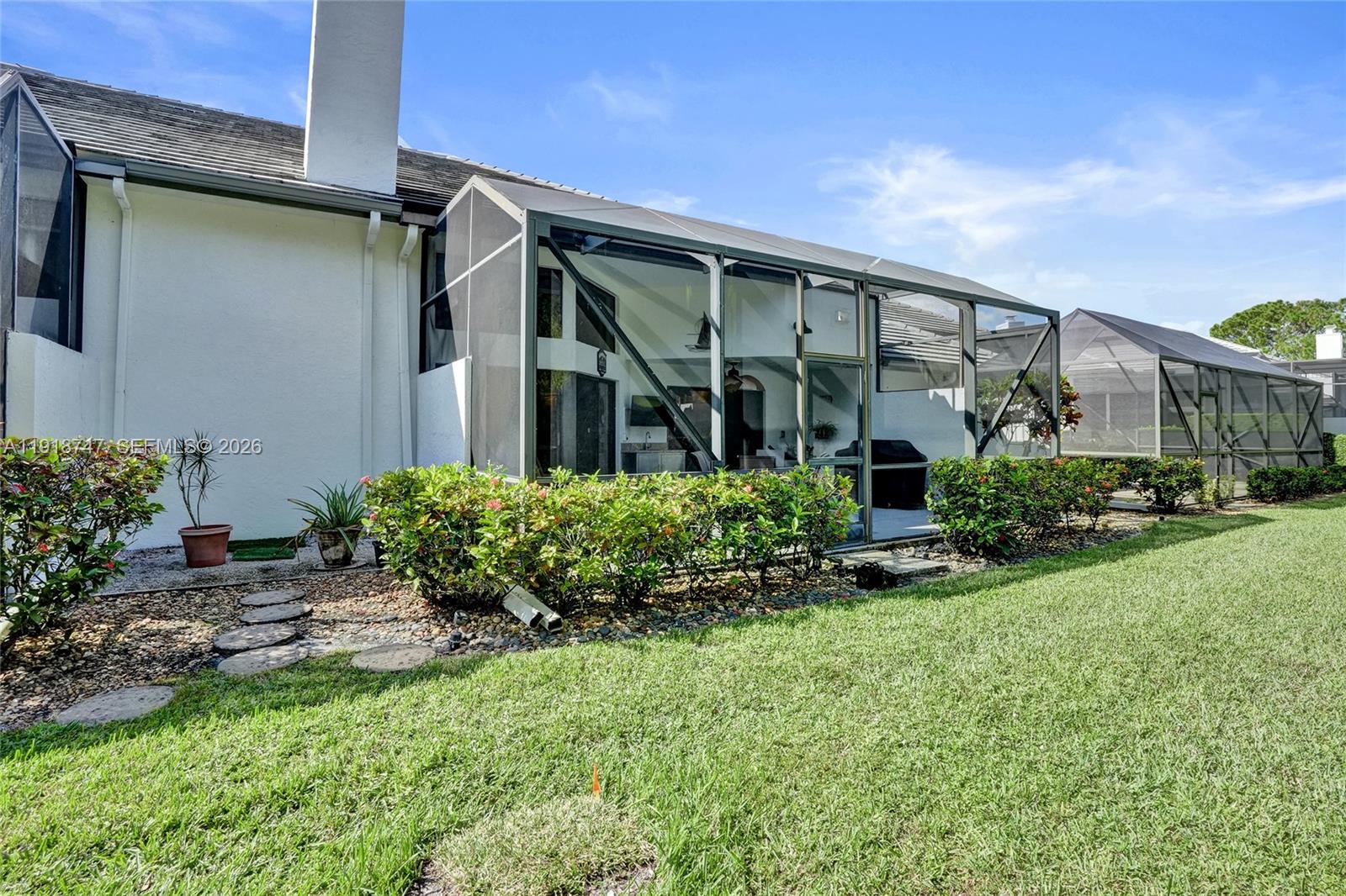 1140 Sand Drift Way #B, West Palm Beach FL 33411
