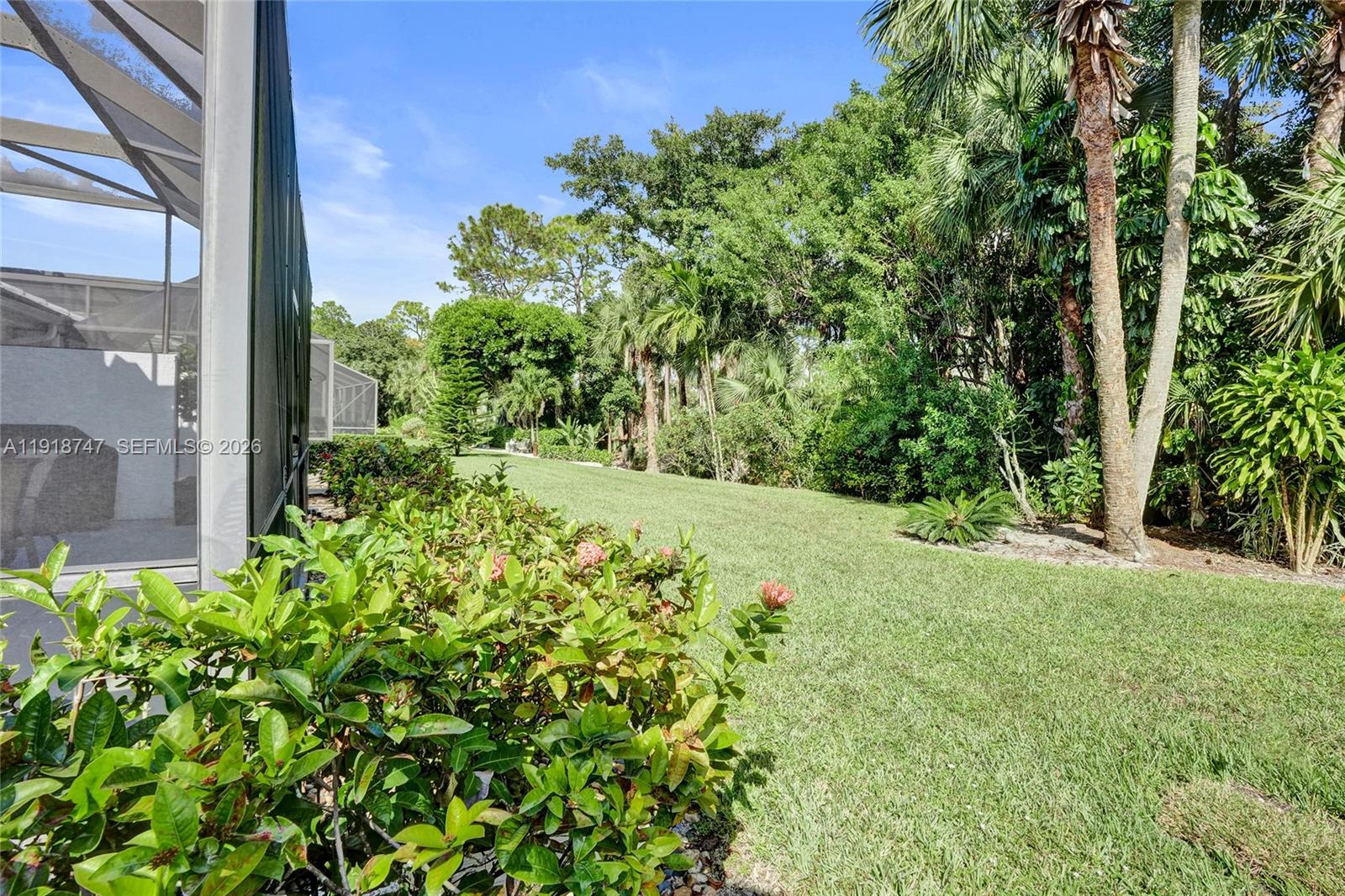 1140 Sand Drift Way #B, West Palm Beach FL 33411