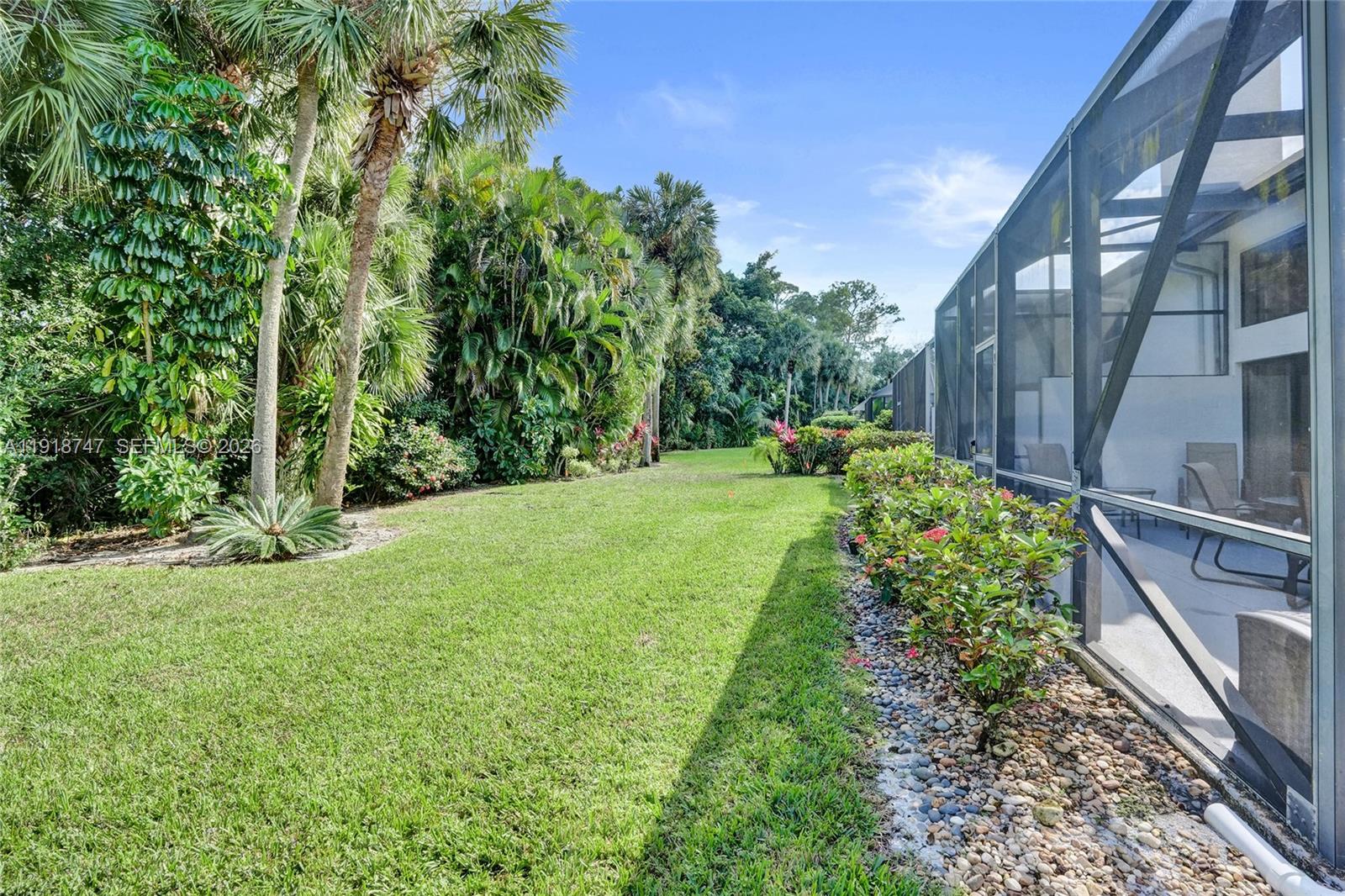 1140 Sand Drift Way #B, West Palm Beach FL 33411
