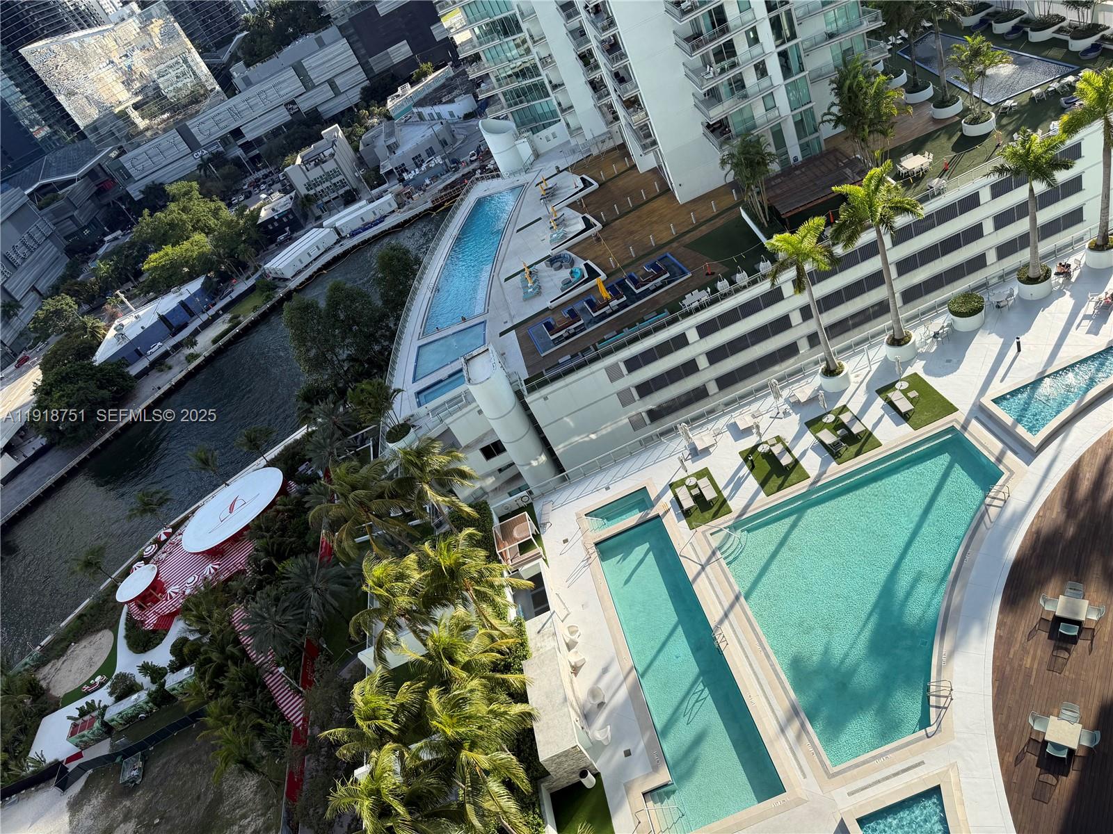 90 SW 3rd St #2202, Miami FL 33130