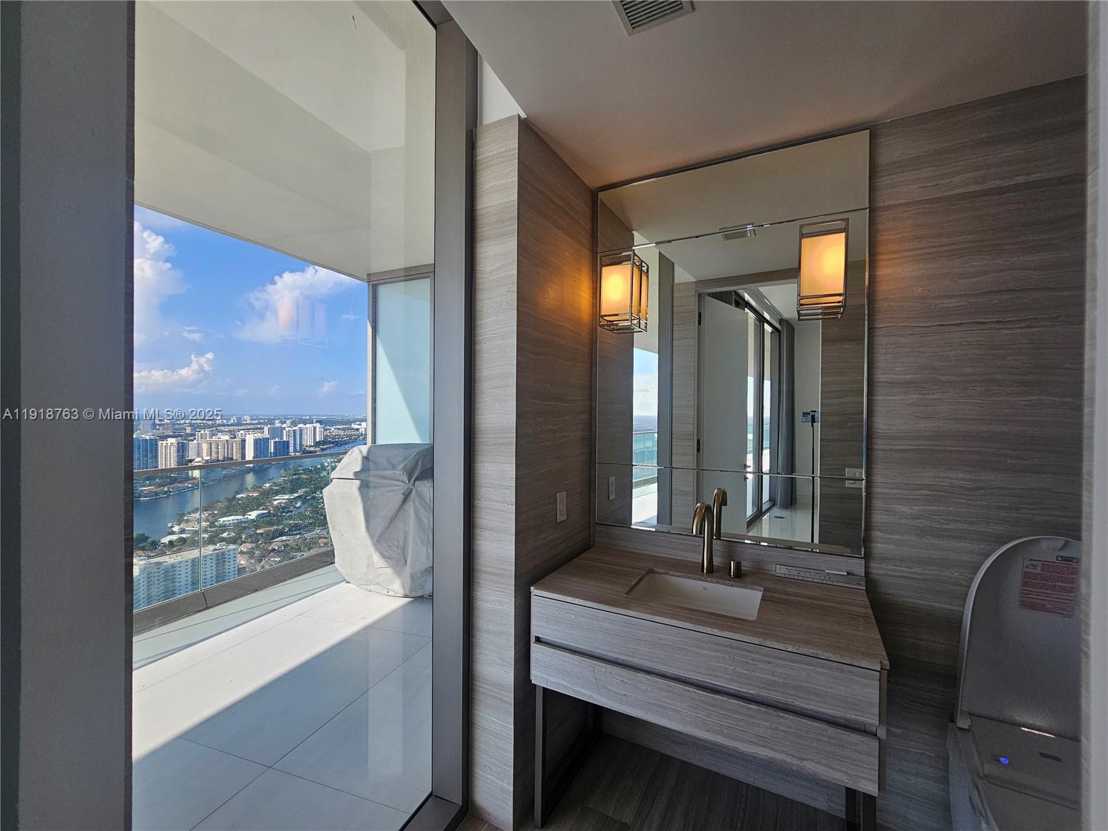 18975 Collins Ave #4605, Sunny Isles Beach FL 33160