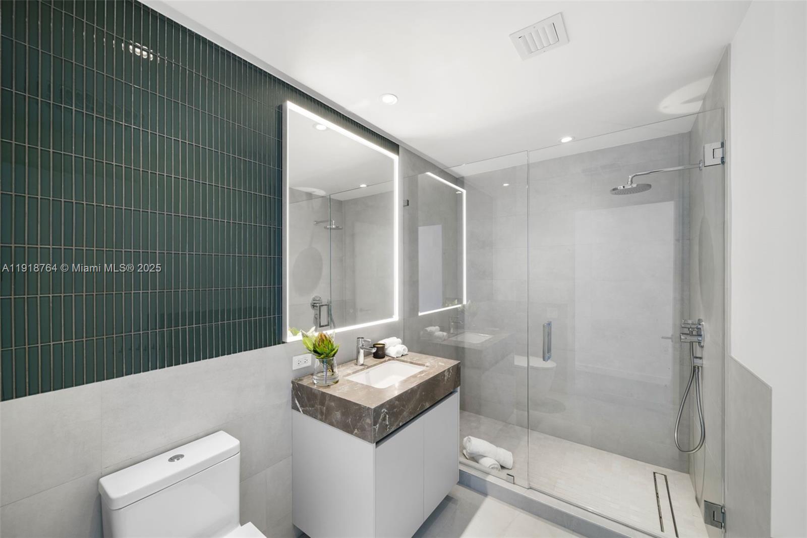 500 Alton #3402.03, Miami Beach FL 33139