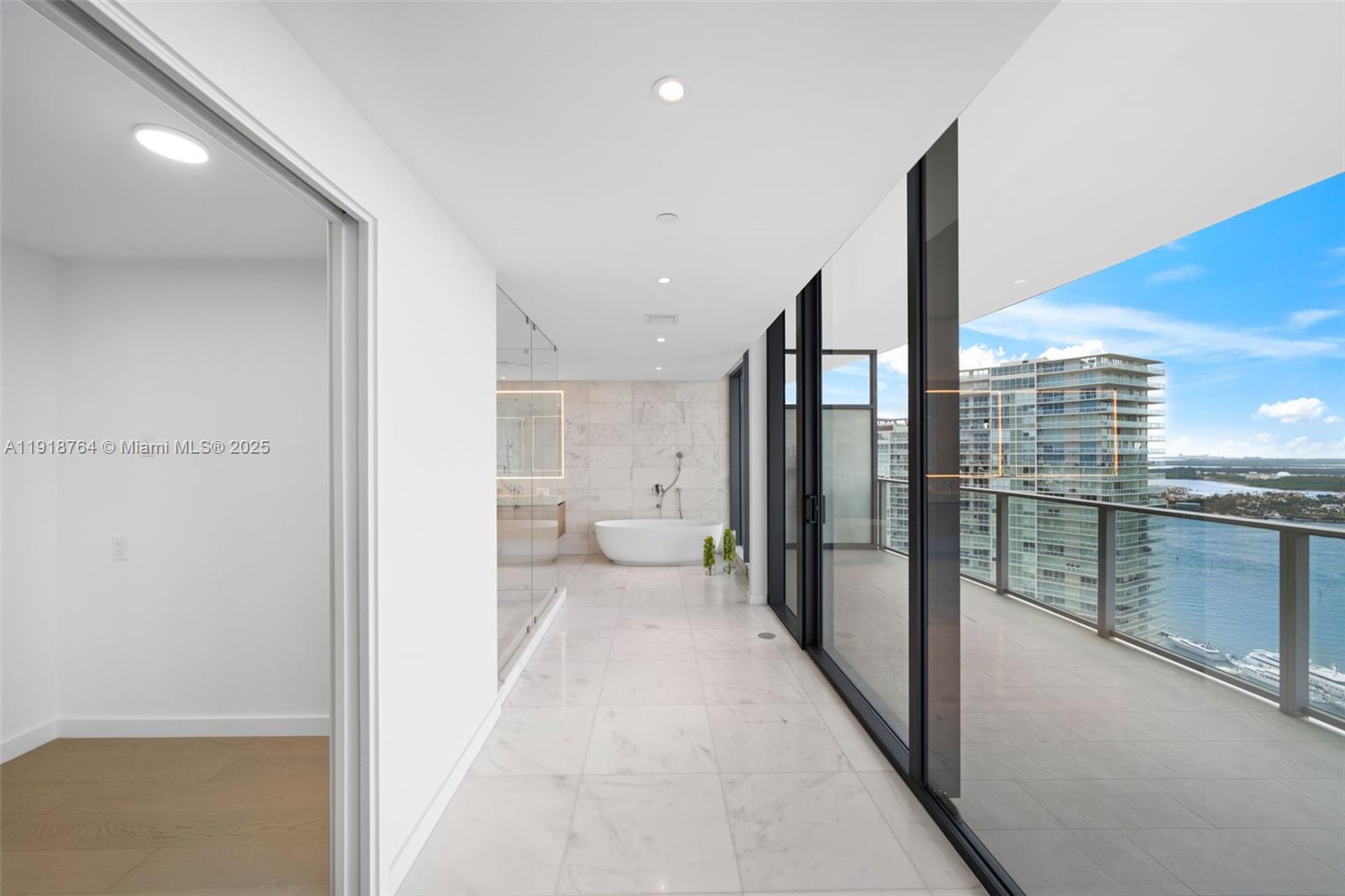 500 Alton #3402.03, Miami Beach FL 33139