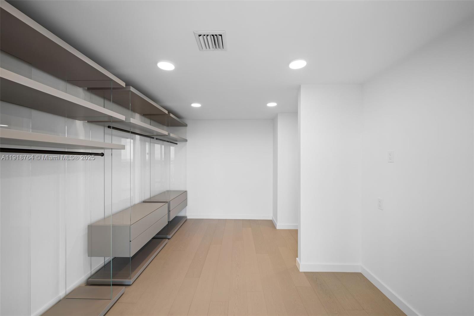 500 Alton #3402.03, Miami Beach FL 33139