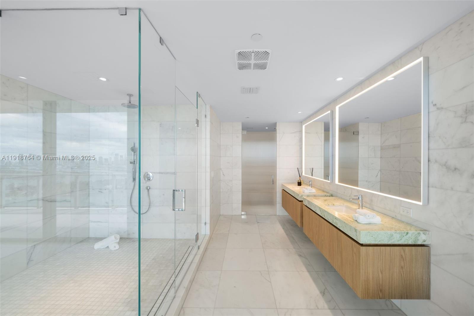 500 Alton #3402.03, Miami Beach FL 33139