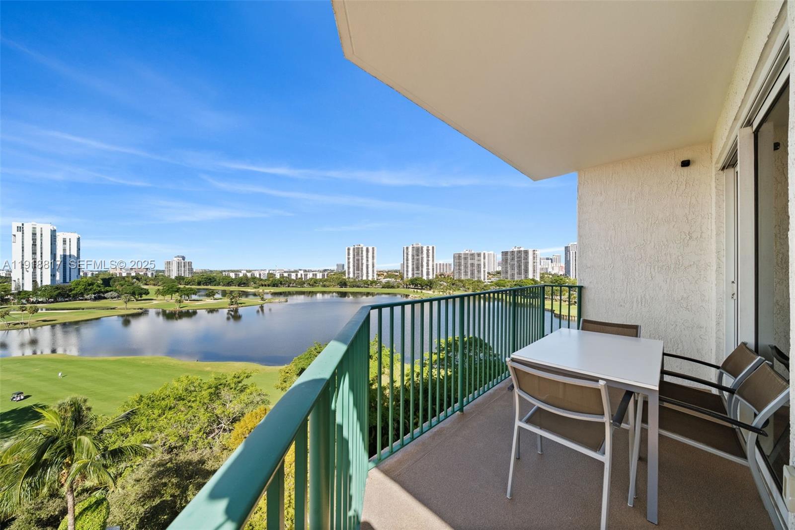 20000 E Country Club Dr #1002, Aventura FL 33180