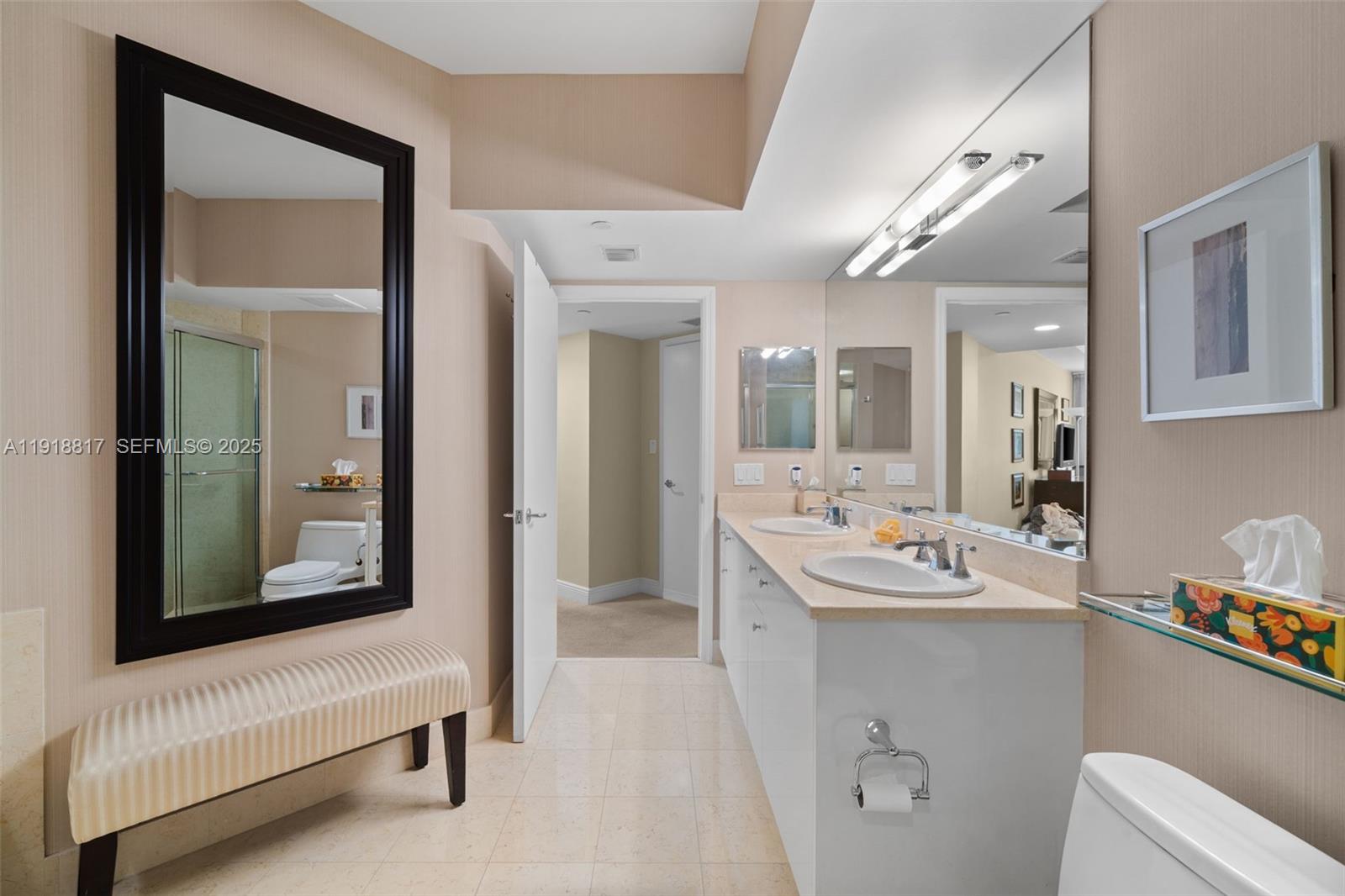 20000 E Country Club Dr #1002, Aventura FL 33180