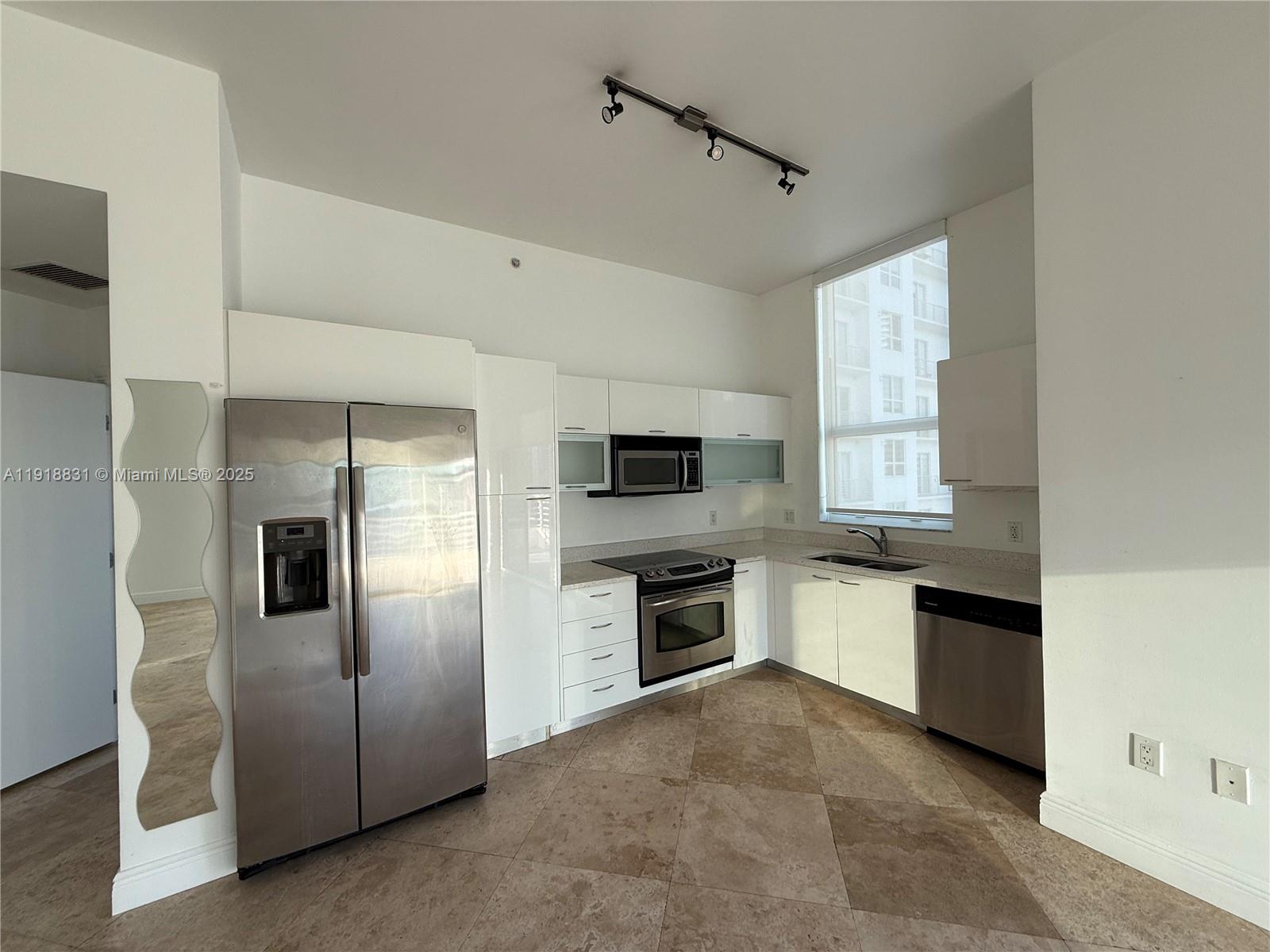 133 NE 2nd Ave #2912, Miami FL 33132