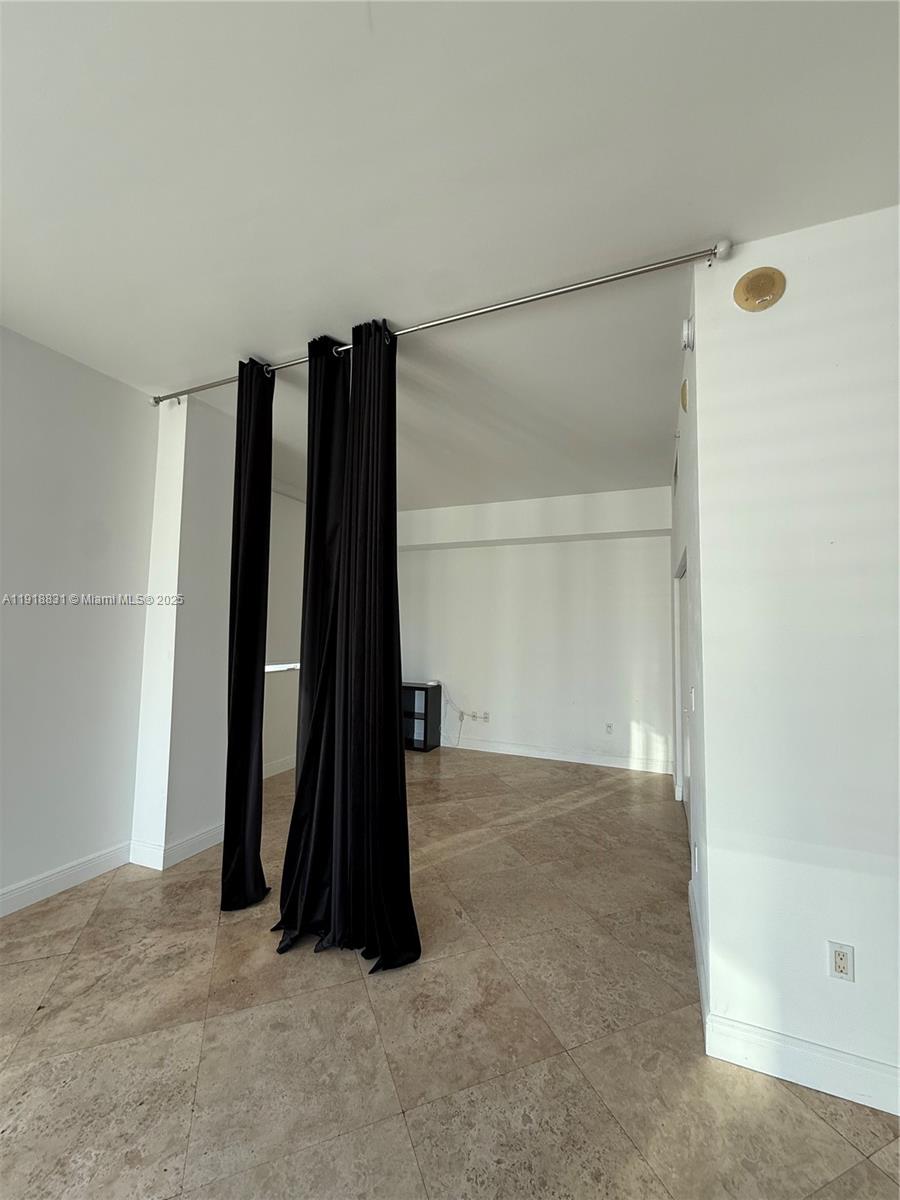 133 NE 2nd Ave #2912, Miami FL 33132