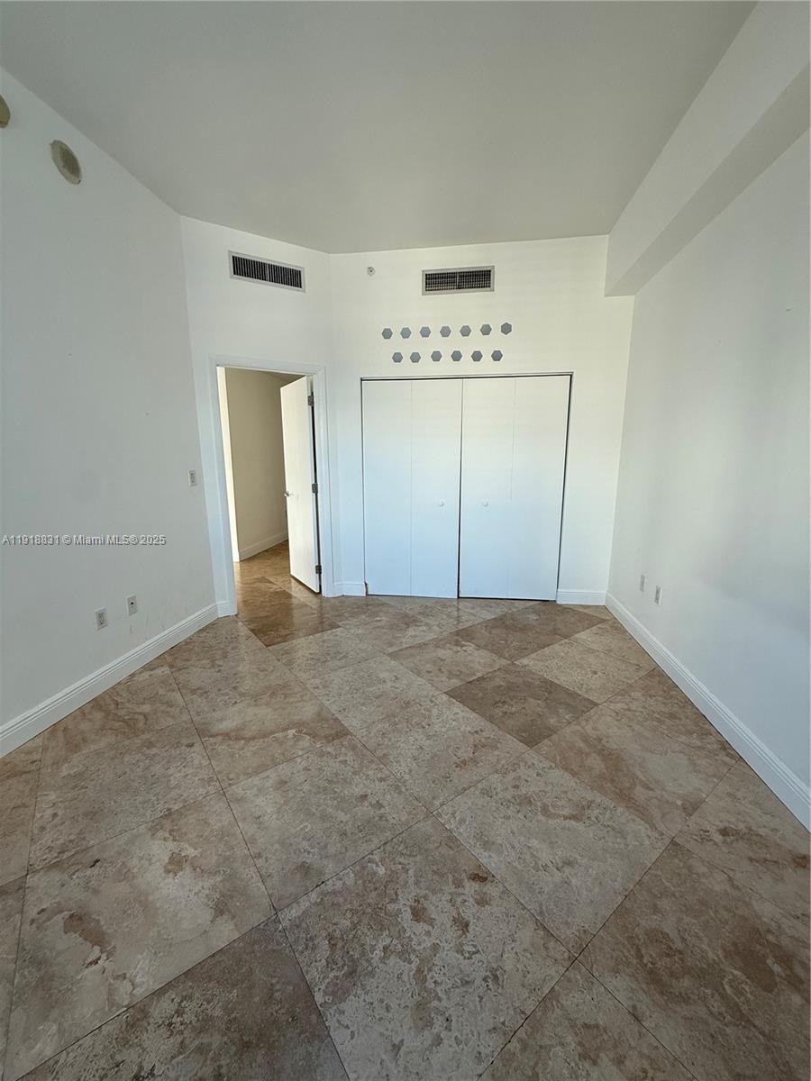 133 NE 2nd Ave #2912, Miami FL 33132