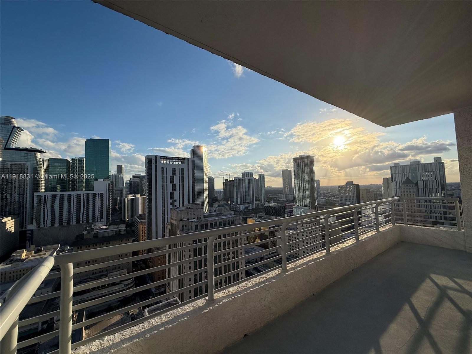 133 NE 2nd Ave #2912, Miami FL 33132