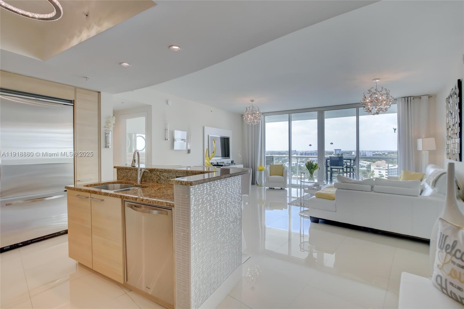 1 N Ocean Blvd #1011, Pompano Beach FL 33062