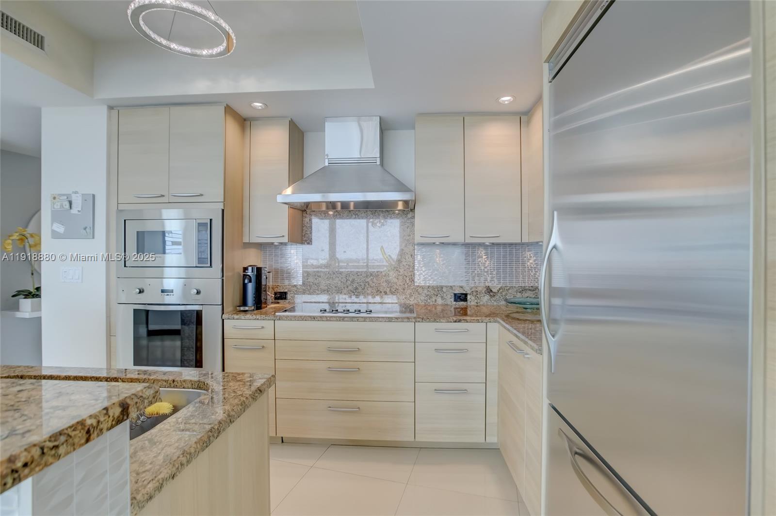 1 N Ocean Blvd #1011, Pompano Beach FL 33062