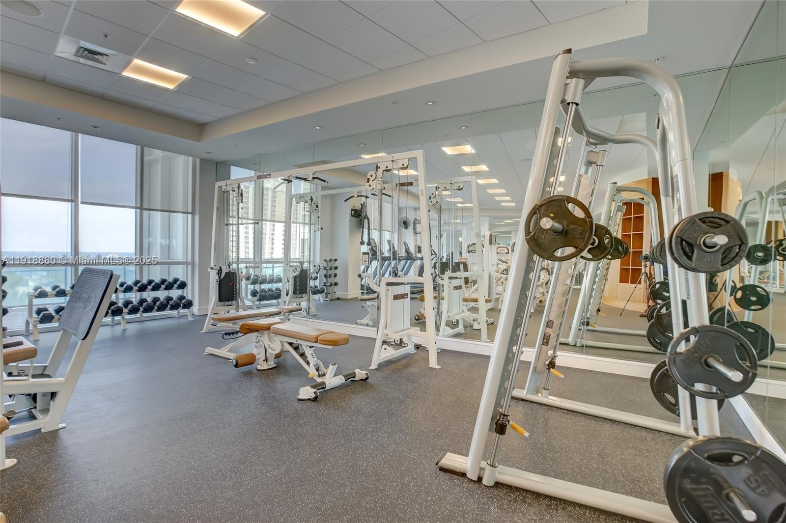 1 N Ocean Blvd #1011, Pompano Beach FL 33062