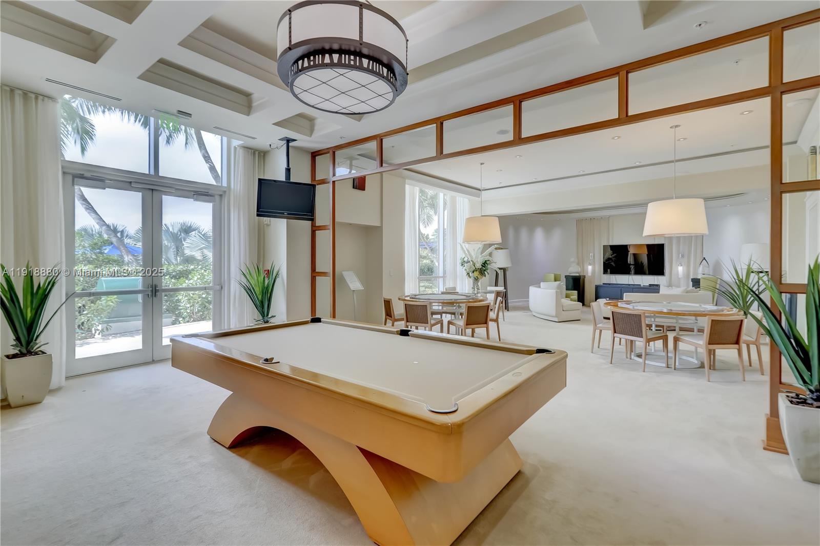 1 N Ocean Blvd #1011, Pompano Beach FL 33062