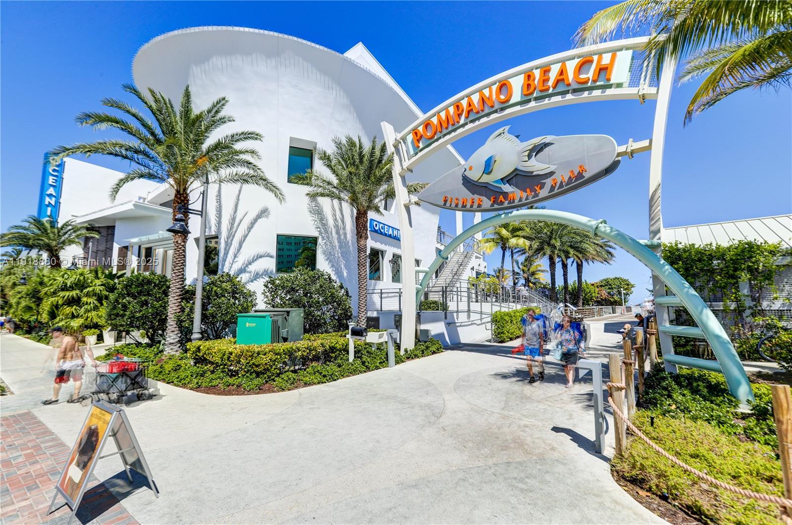 1 N Ocean Blvd #1011, Pompano Beach FL 33062