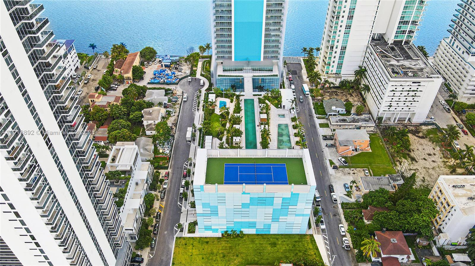 700 NE 26th Ter #3604, Miami FL 33137