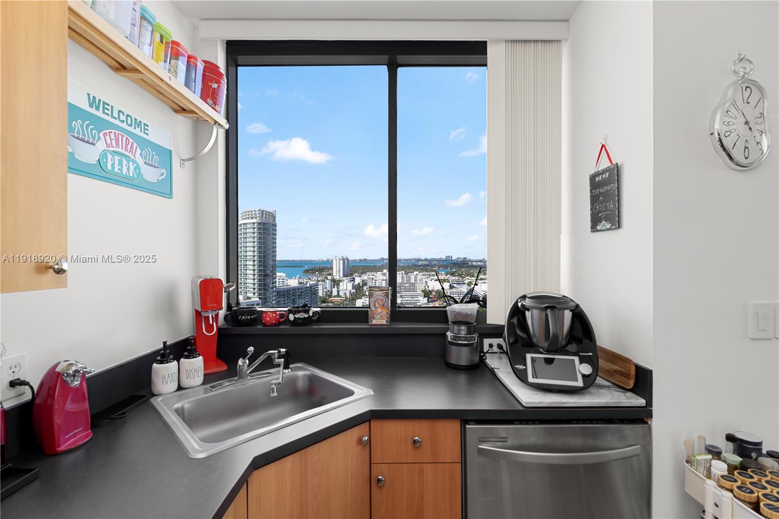 1330 West Ave #2513, Miami Beach FL 33139