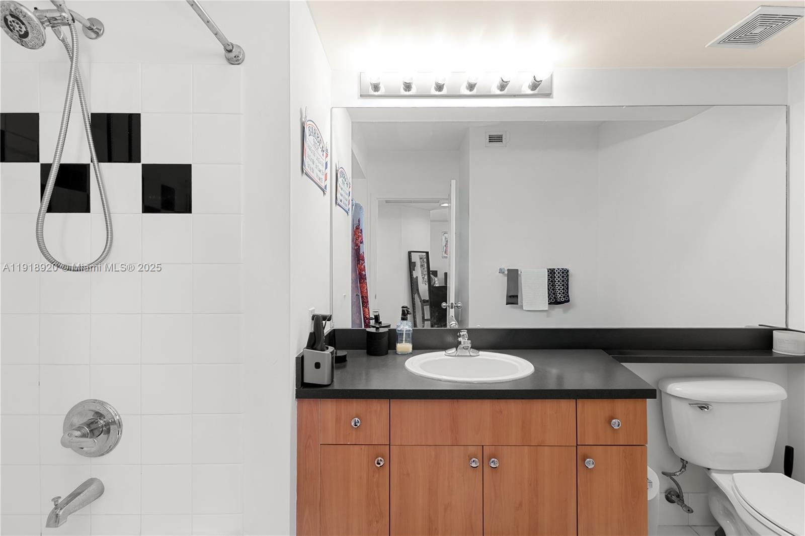 1330 West Ave #2513, Miami Beach FL 33139