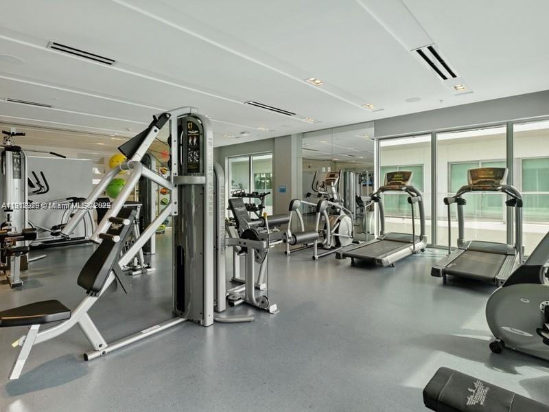 1600 SW 1st Ave #611, Miami FL 33129