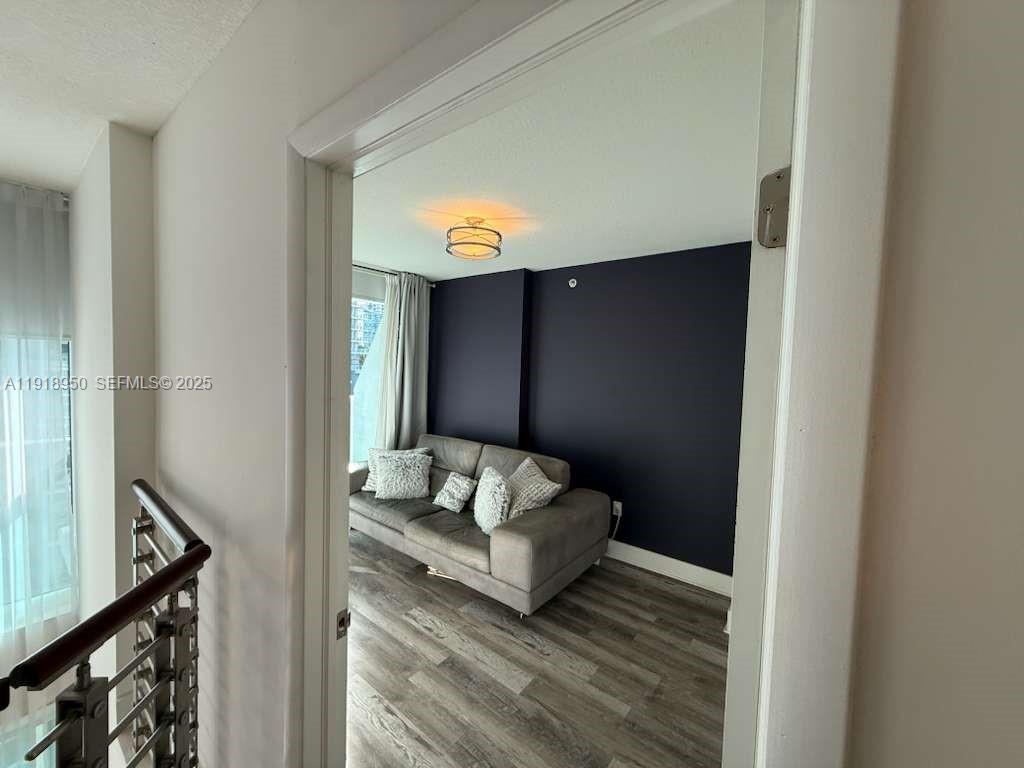41 SE 5th St #708, Miami FL 33131