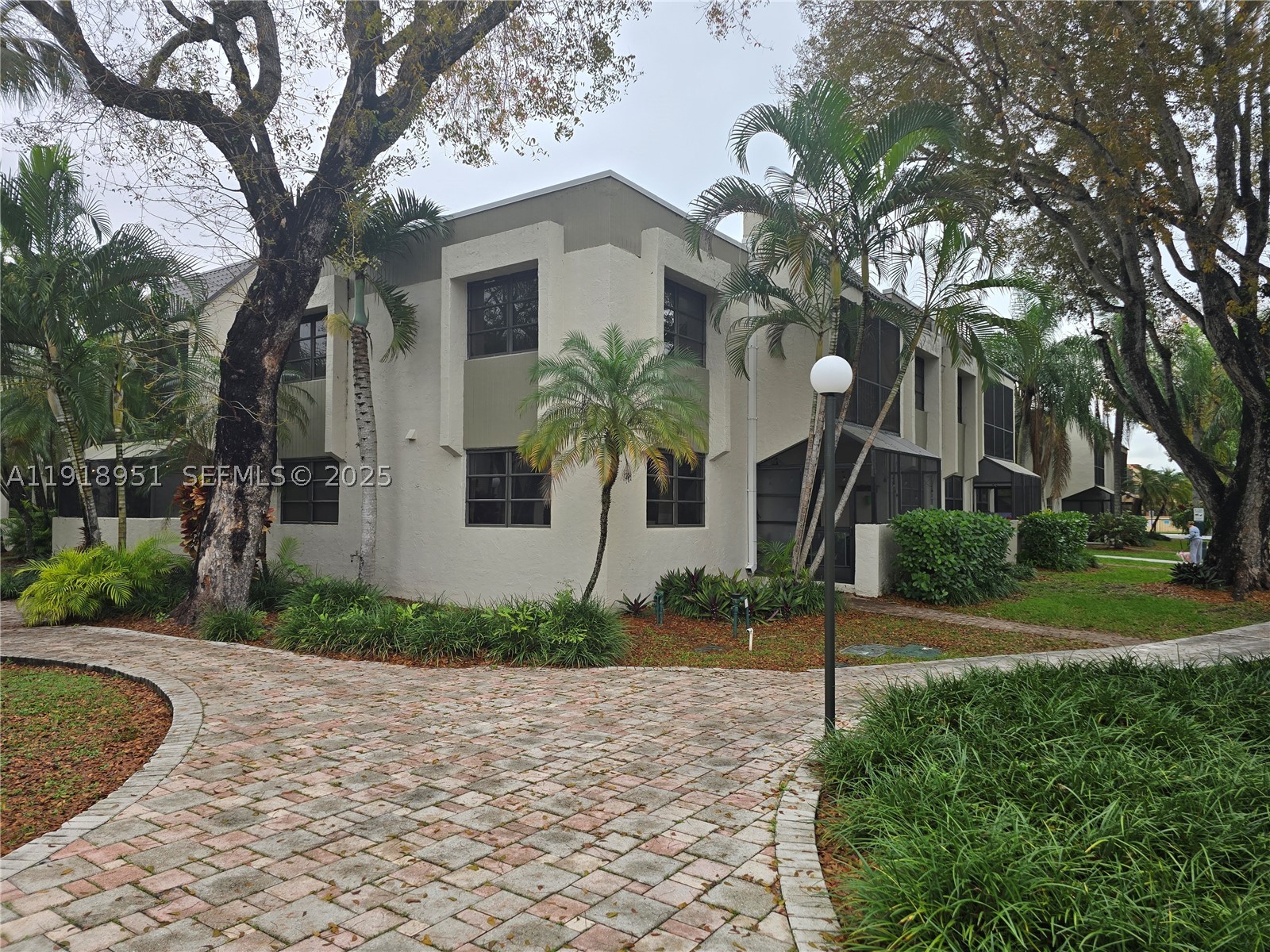 7925 SW 104th St #201E, Miami FL 33156