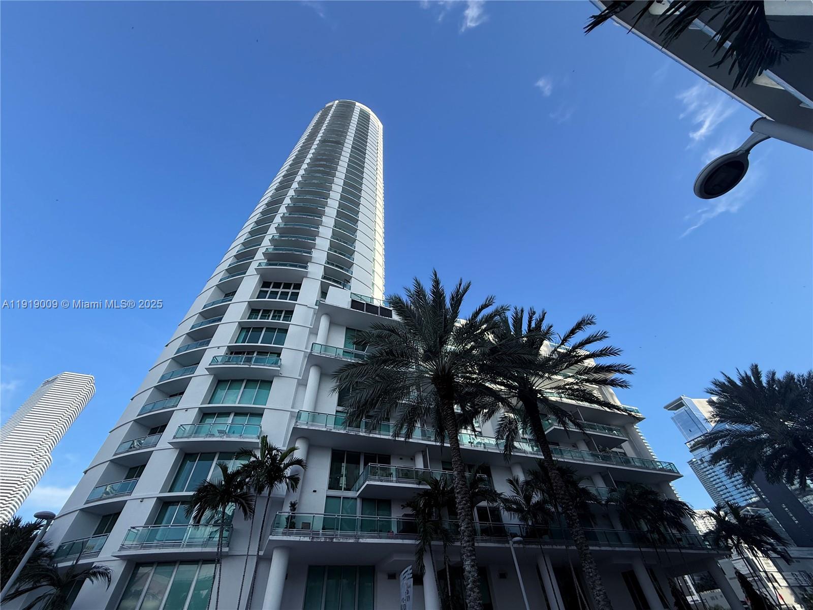 350 S Miami Ave #2013, Miami FL 33130