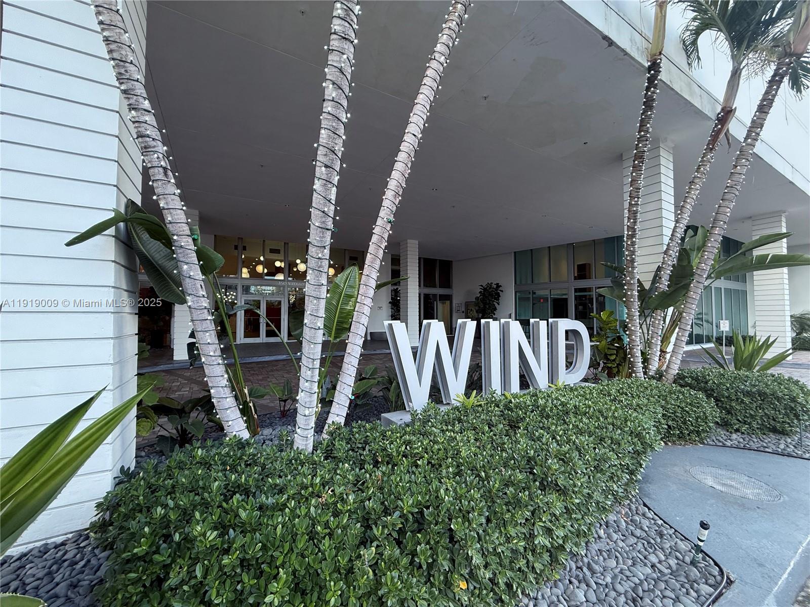 350 S Miami Ave #2013, Miami FL 33130