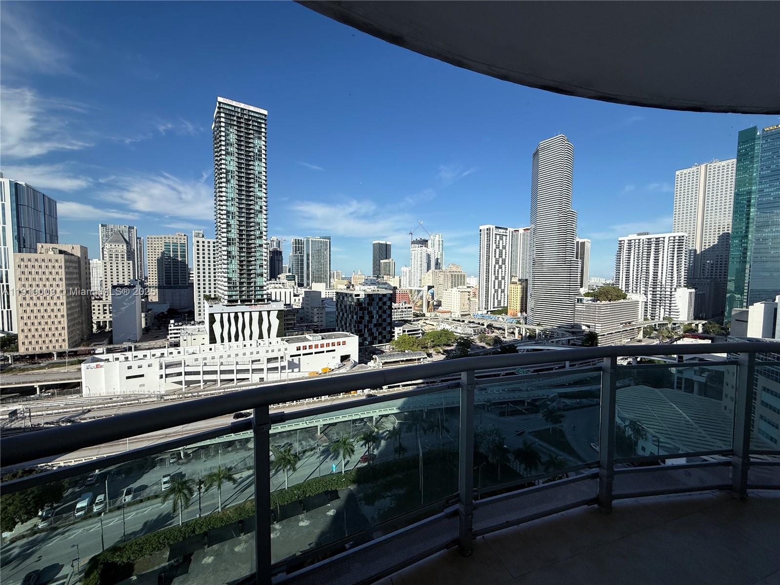 350 S Miami Ave #2013, Miami FL 33130