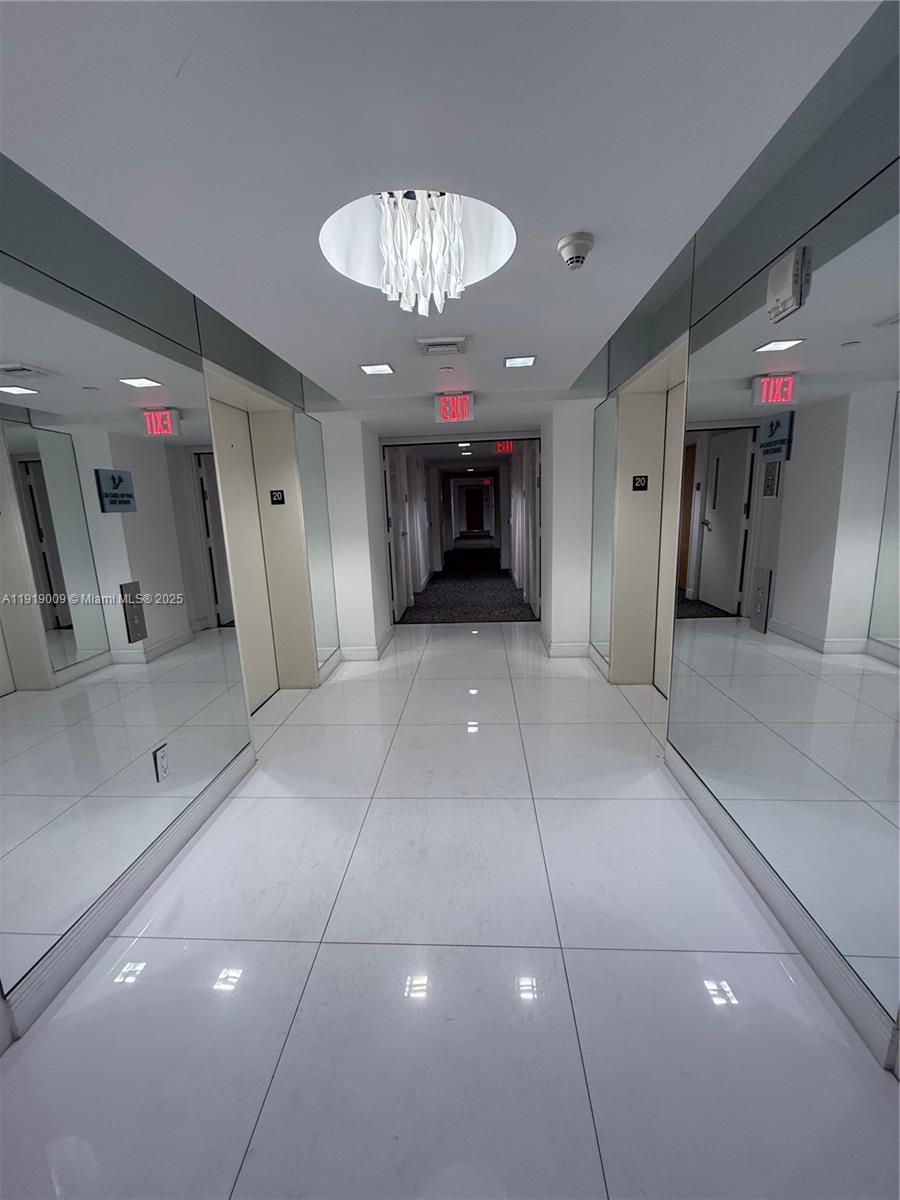 350 S Miami Ave #2013, Miami FL 33130