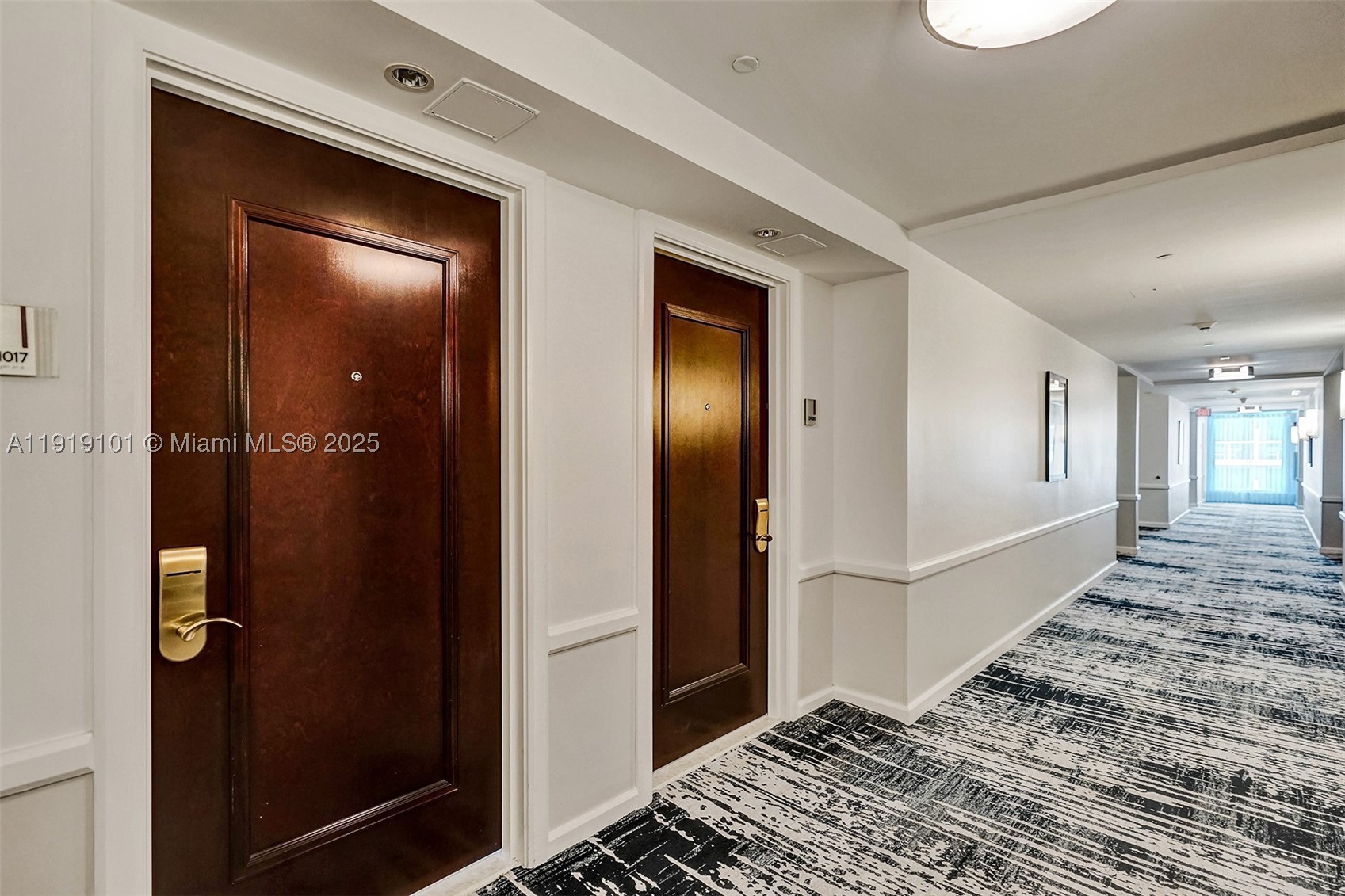 4391 Collins Ave #413, Miami Beach FL 33140
