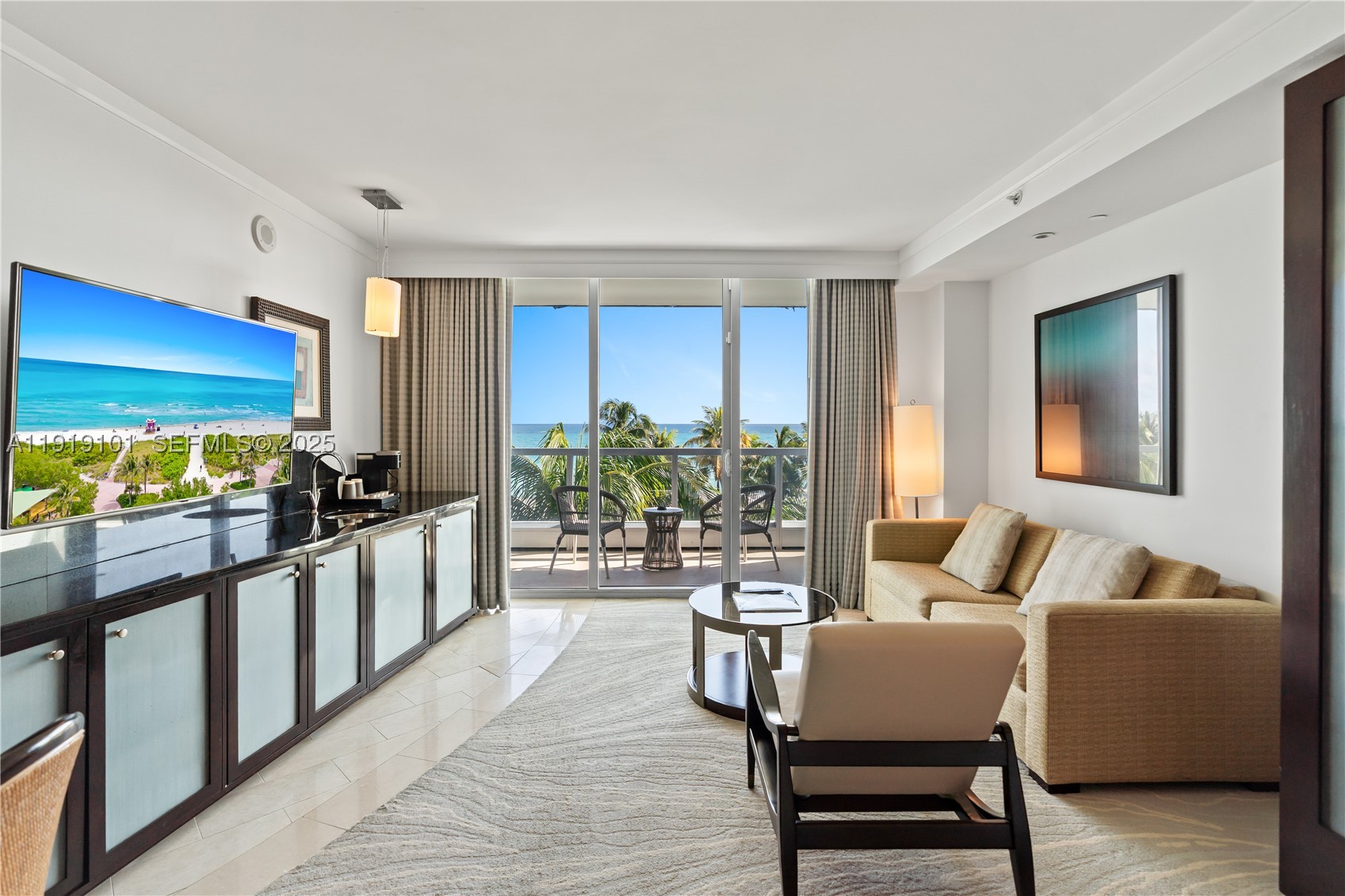 4391 Collins Ave #413, Miami Beach FL 33140