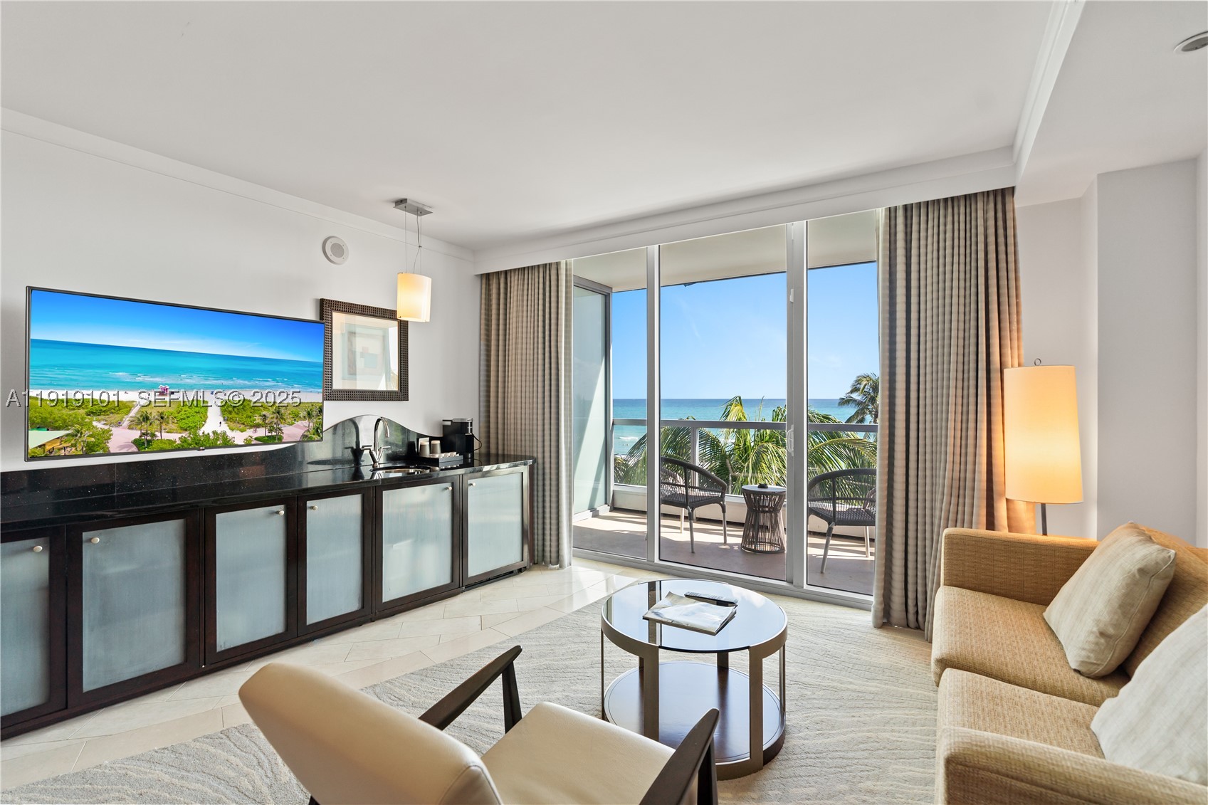 4391 Collins Ave #413, Miami Beach FL 33140