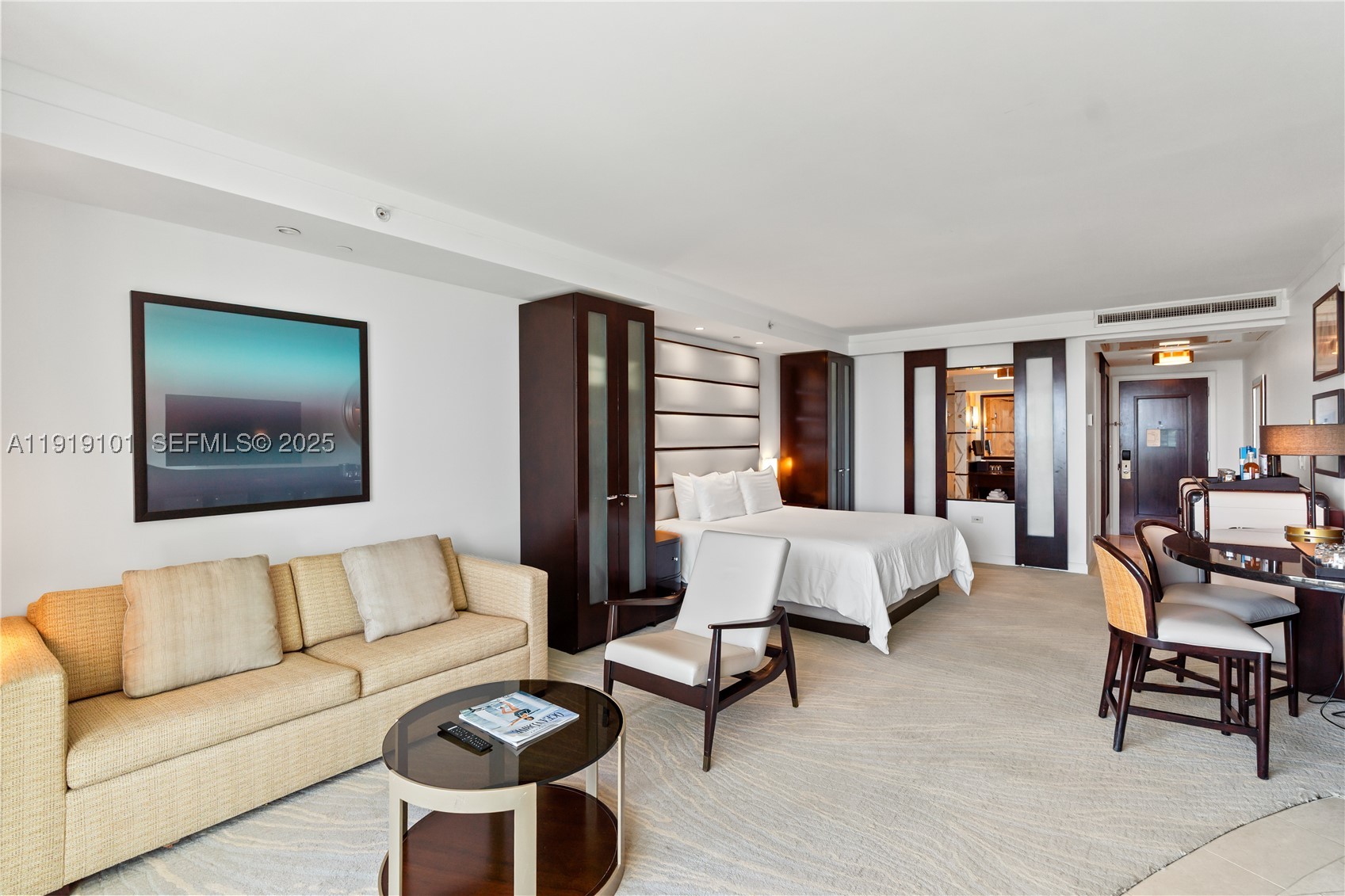 4391 Collins Ave #413, Miami Beach FL 33140