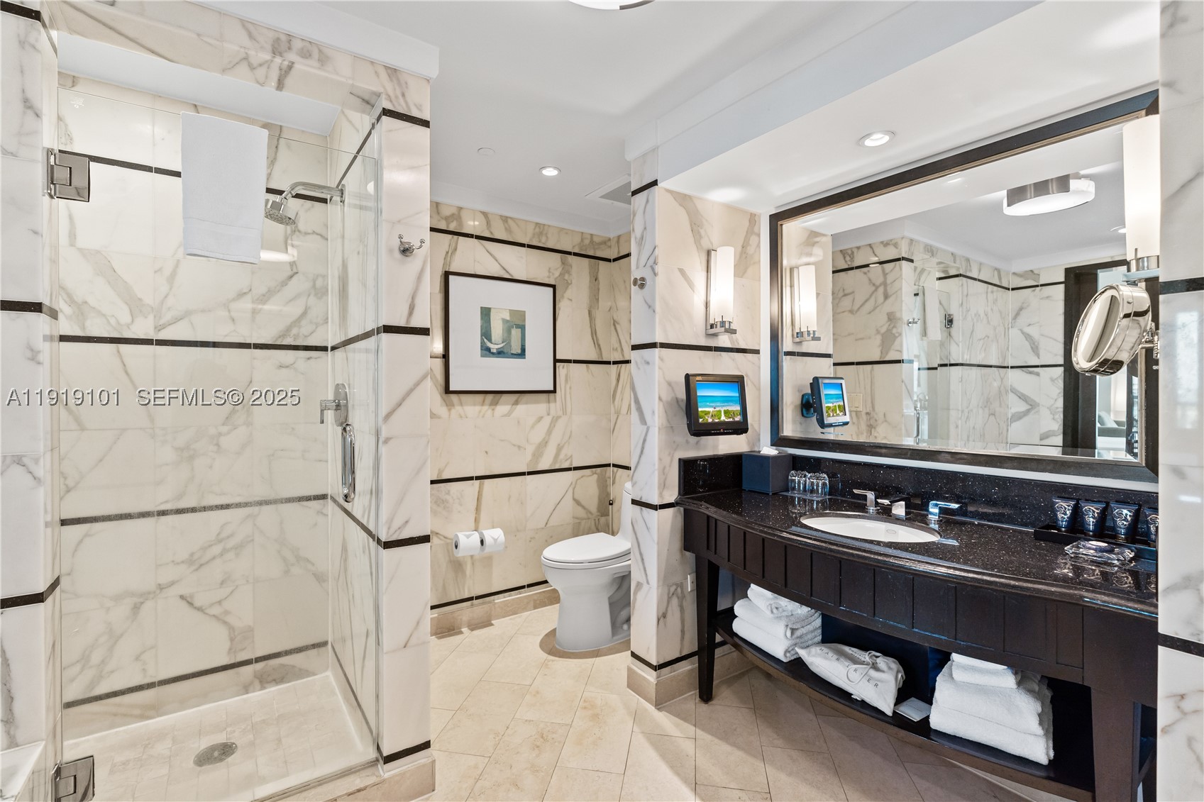 4391 Collins Ave #413, Miami Beach FL 33140