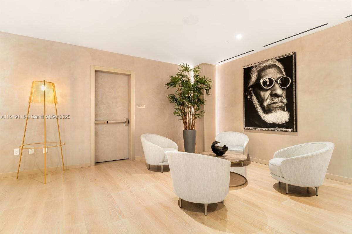 1000 Brickell Plz #3410, Miami FL 33131