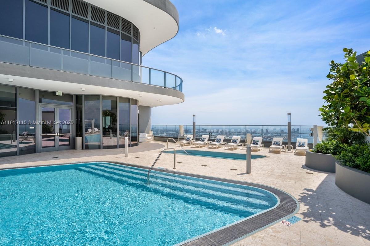 1000 Brickell Plz #3410, Miami FL 33131