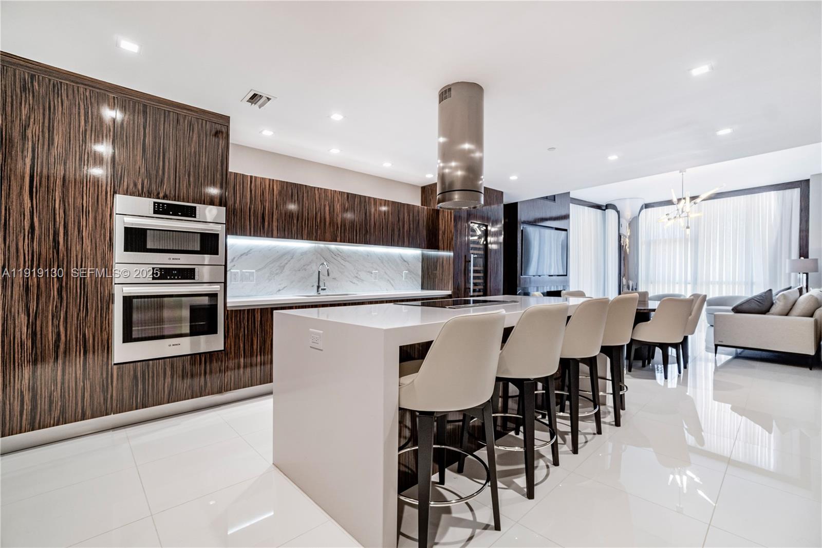 851 NE 1st Ave #3511, Miami FL 33132